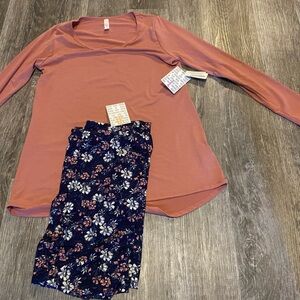 Lularoe outfit new with tags large lynnae and Floral tc.  Leggings Set